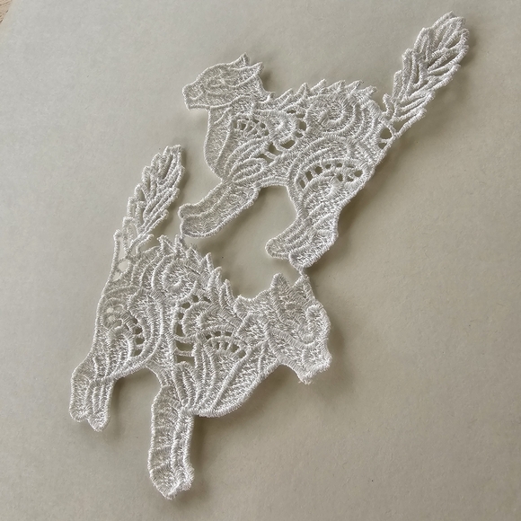 🐈‍⬛ White Scaredy-Cats Silouette Lace Patch Set - Picture 4 of 7